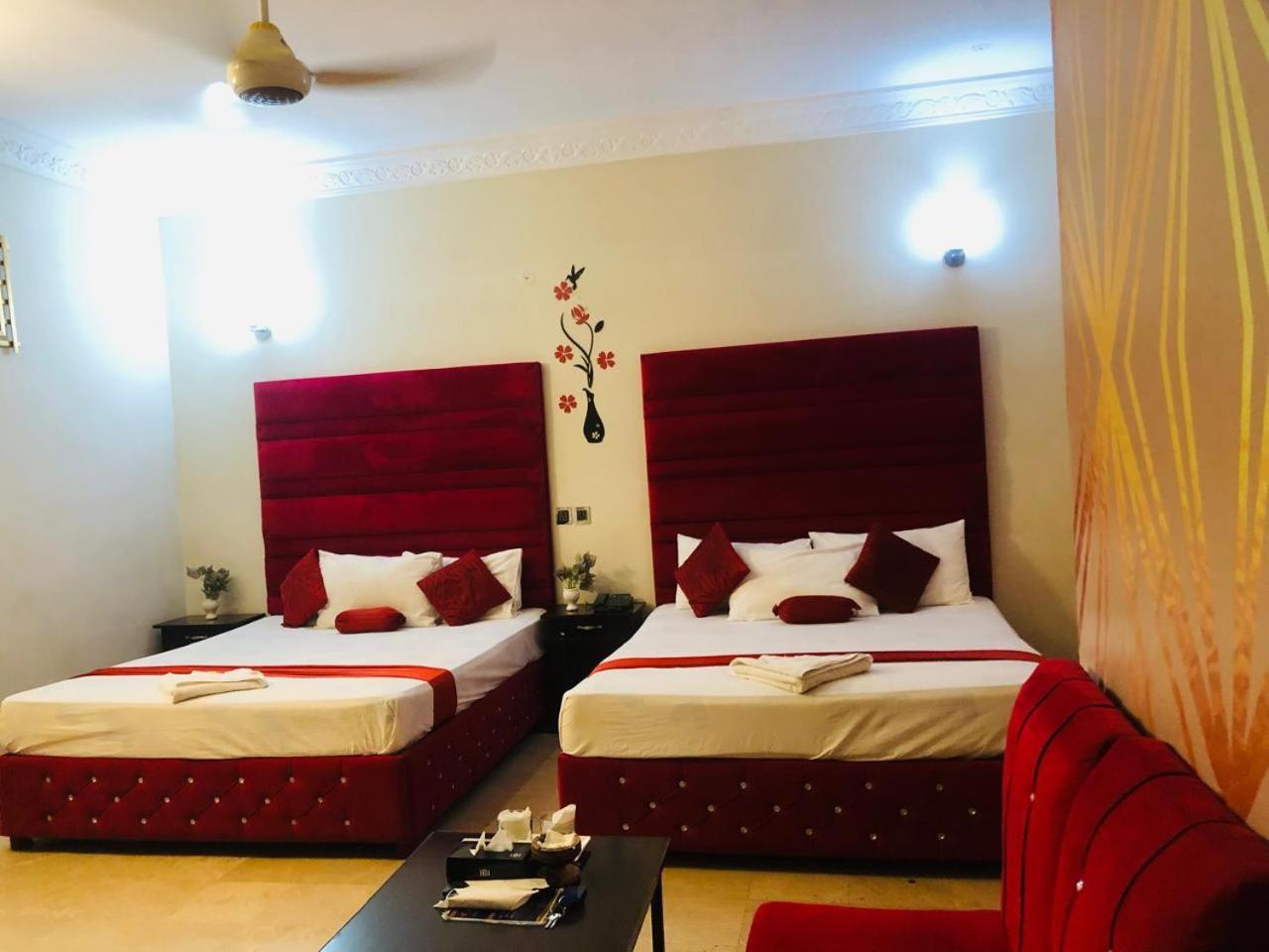 Hotel Royal Grand Lahore Extérieur photo